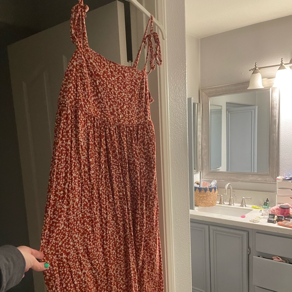 Old navy Rust and white midi tank dress size medium